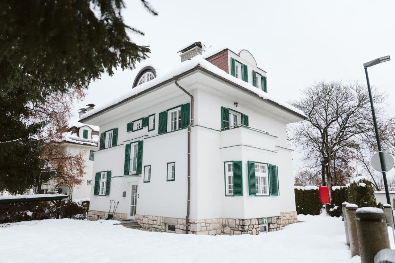 Villa Gelbmann - Ferienwohnungen Velden Velden am Wörthersee Exterior photo